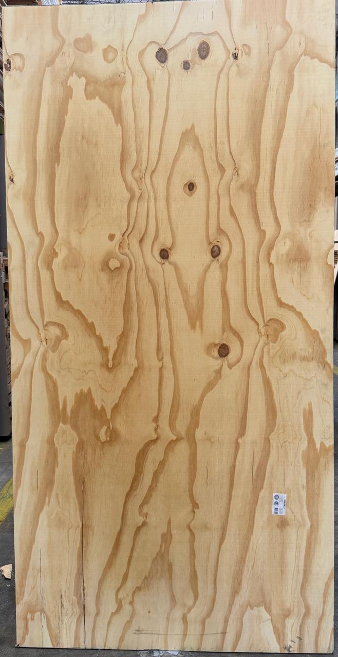 MULT. FENOLICO PINO IV/IV COMERCIAL 6MM 2.44X1.22(3 LAM)